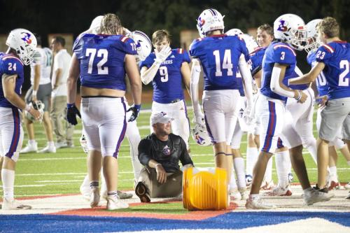 JMB13204-topaz-faceai-denoiseraw