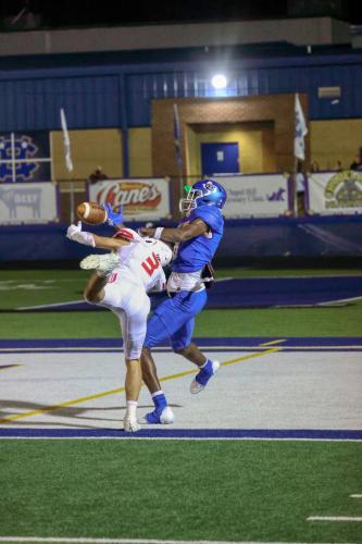 JMB16847-DeNoiseAI-raw 715