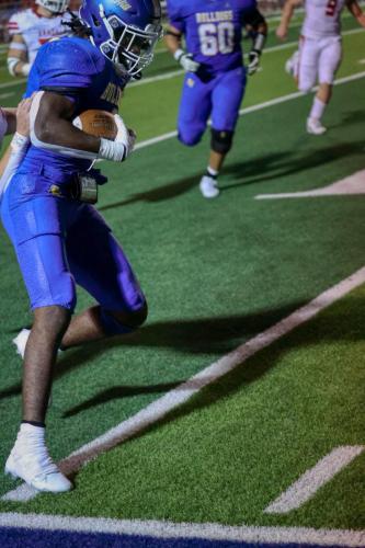 JMB16879-DeNoiseAI-raw 736