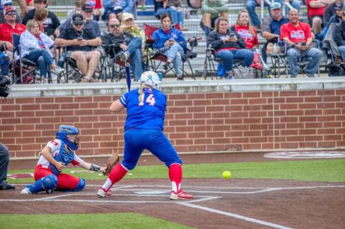 JMB17418-DeNoiseAI-severe-noise 480-Copy