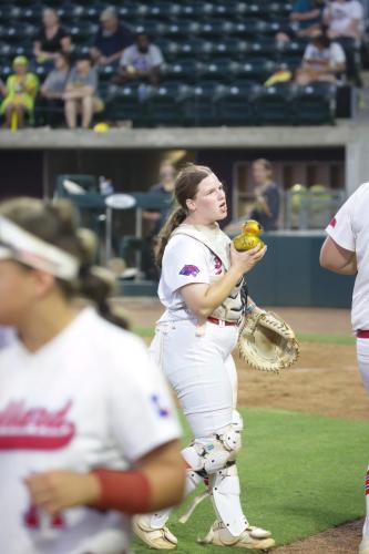 JMB19999a-100-DeNoiseAI-severe-noise-topaz-faceai-denoiseraw