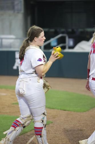 JMB19999a-101-DeNoiseAI-severe-noise-topaz-faceai-denoiseraw