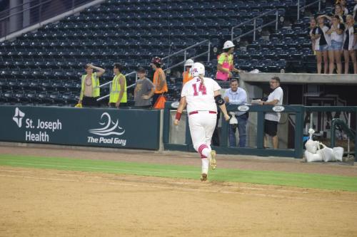 JMB19999a-132-DeNoiseAI-severe-noise-topaz-faceai-denoiseraw