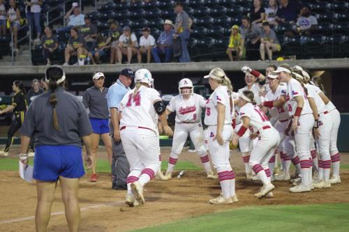 JMB19999a-174-DeNoiseAI-severe-noise-topaz-faceai-denoiseraw