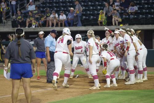 JMB19999a-177-DeNoiseAI-severe-noise-topaz-faceai-denoiseraw