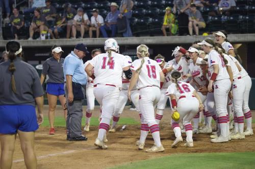 JMB19999a-179-DeNoiseAI-severe-noise-topaz-faceai-denoiseraw