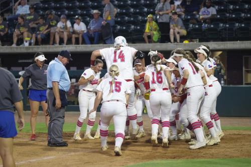 JMB19999a-182-DeNoiseAI-severe-noise-topaz-faceai-denoiseraw