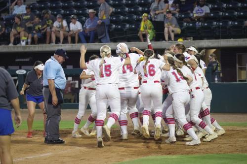 JMB19999a-186-DeNoiseAI-severe-noise-topaz-faceai-denoiseraw