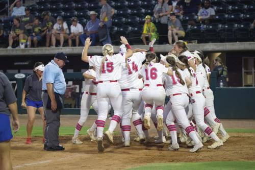 JMB19999a-187-DeNoiseAI-severe-noise-topaz-faceai-denoiseraw