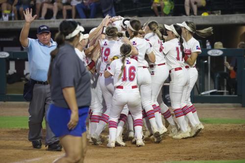 JMB19999a-193-DeNoiseAI-severe-noise-topaz-faceai-denoiseraw