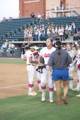 JMB19999a-45-DeNoiseAI-severe-noise-topaz-faceai-denoiseraw