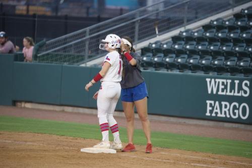 JMB19999a-60-DeNoiseAI-severe-noise-topaz-faceai-denoiseraw