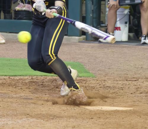 JMB19999a-75-DeNoiseAI-severe-noise-topaz-faceai-denoiseraw