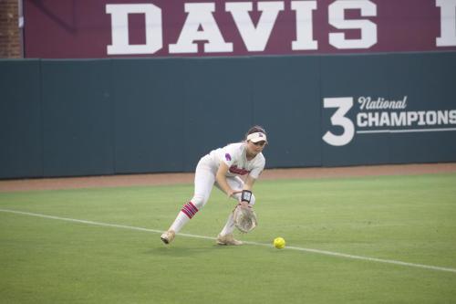 JMB19999a-77-DeNoiseAI-severe-noise-topaz-faceai-denoiseraw