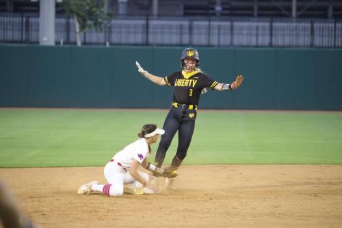 JMB19999a-91-DeNoiseAI-severe-noise-topaz-faceai-denoiseraw