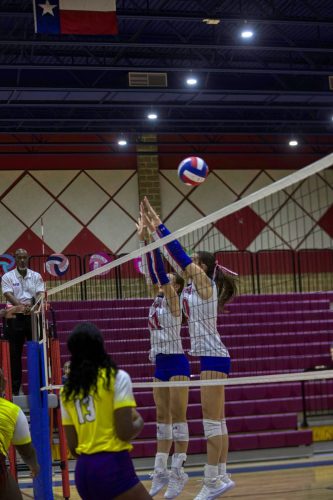 Volleyball Vs Center 10-14-25
